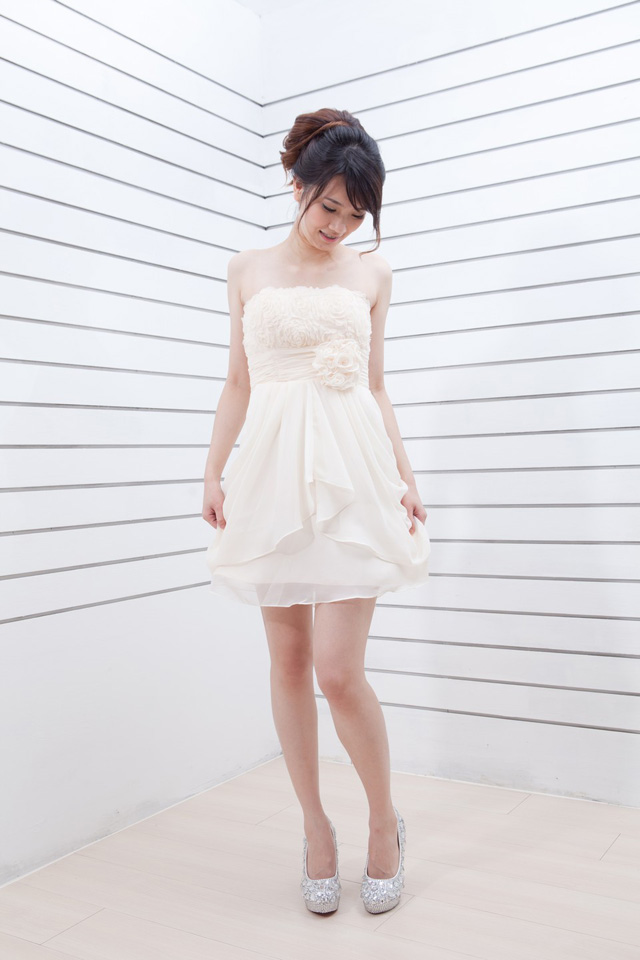 婚紗 禮服出租 | 伴娘禮服 | 伴娘服 