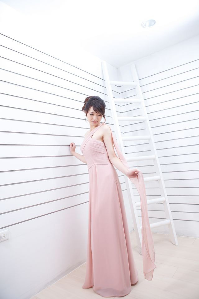 婚紗 禮服出租 | 伴娘禮服 | 伴娘服 
