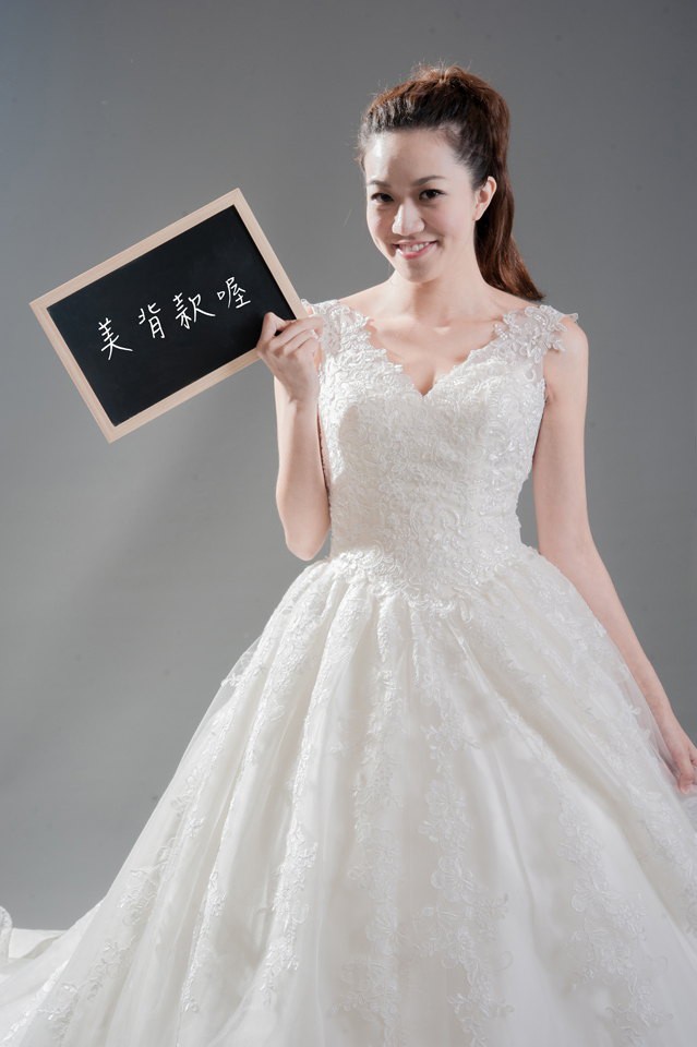 婚紗 禮服出租 | 手工白紗 | 手工婚紗 