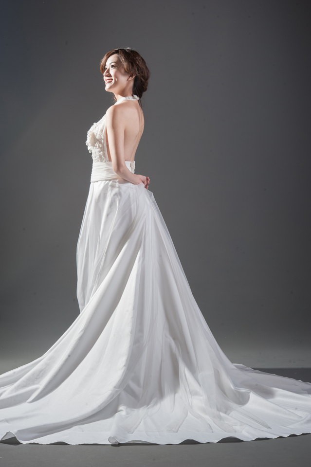 婚紗 禮服出租 | 手工白紗 | 手工婚紗 