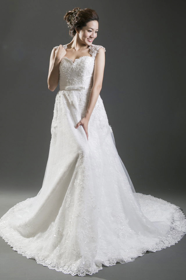 婚紗 禮服出租 | 手工白紗 | 手工婚紗 