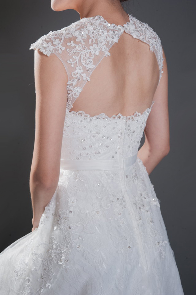 婚紗 禮服出租 | 手工白紗 | 手工婚紗 