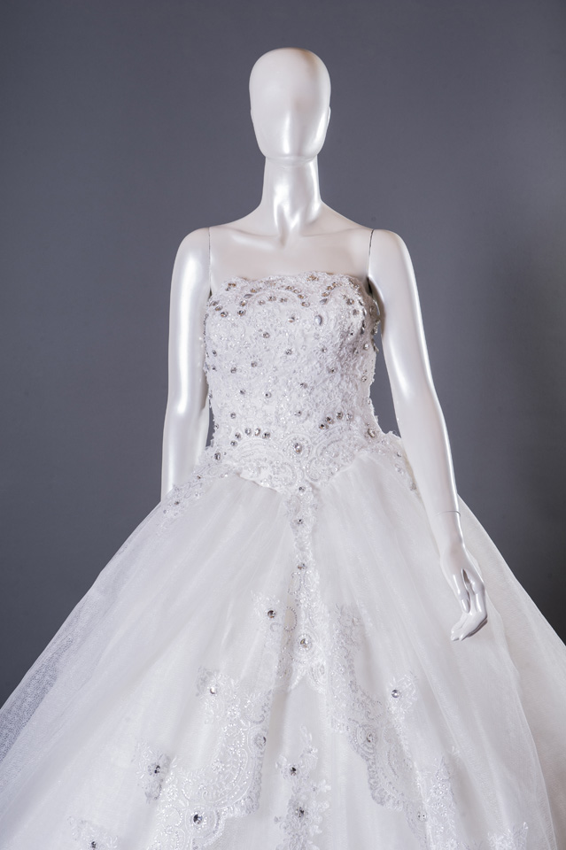 婚紗 禮服出租 | 手工白紗 | 手工婚紗 